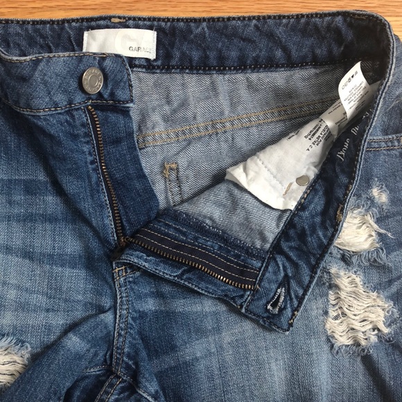 Garage Denim Girlfriend Short - Picture 5 of 7